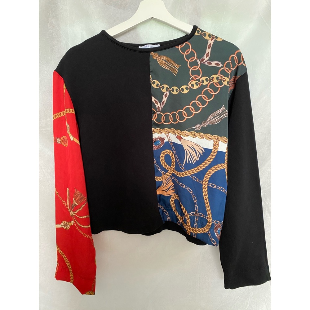 Zara Contrast Chain Print Sweatshirt Size S (EUC)
